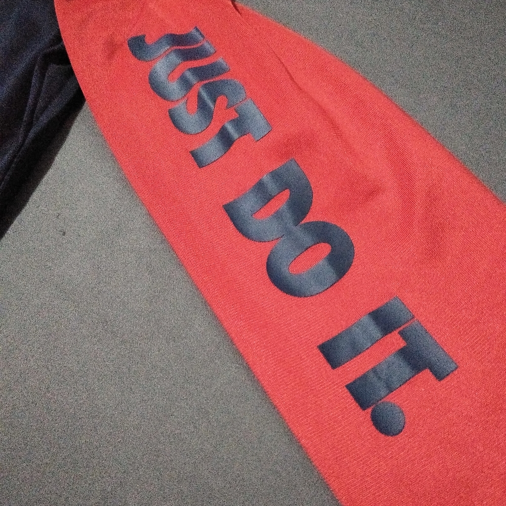 🚫SOLD🚫 Nike Jacket - Picture 3 of 7